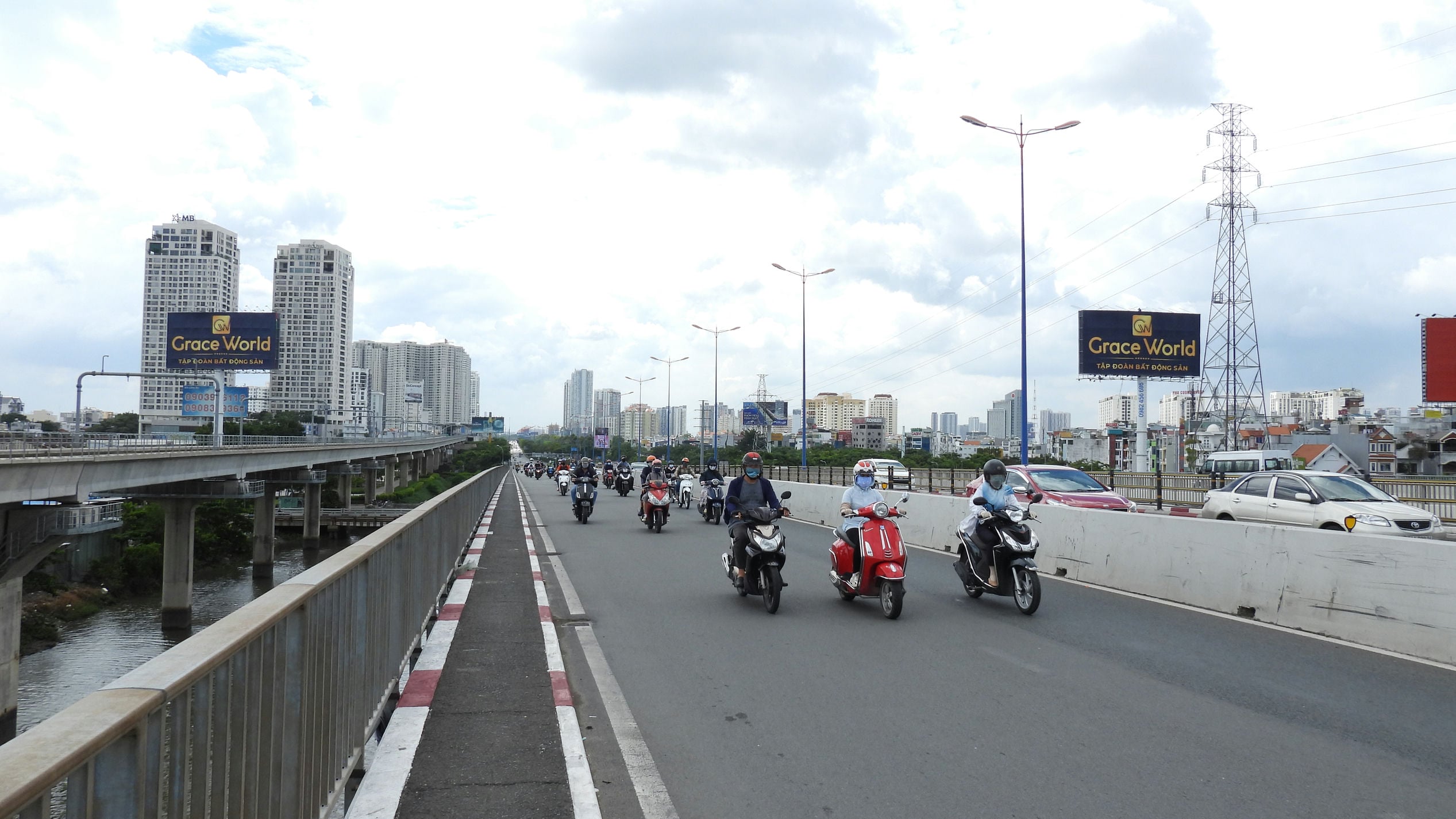 pano-ngoai-troi-cong-vien-da-cau-sai-gon-2